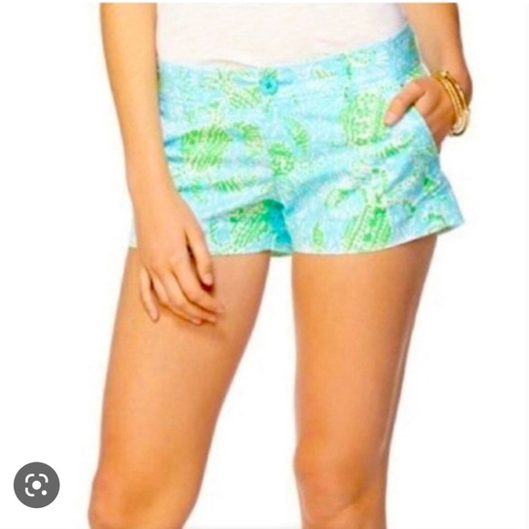 Lilly Pulitzer Walsh Shorts | Let’s Get Crackin’ print, size 6 - Picture 2 of 9
